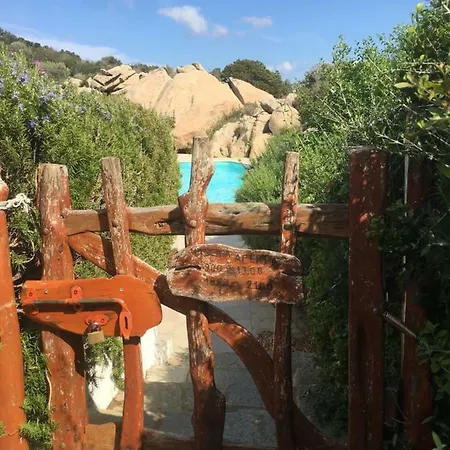 Casa Maia With Shared Swimming Pool