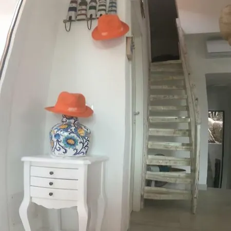 Casa Maia With Shared Swimming Pool 팔라우