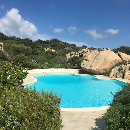 Villa Casa Maia With Shared Swimming Pool Palau