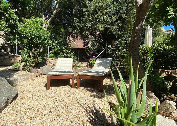 Villa Casa Maia With Shared Swimming Pool Palau